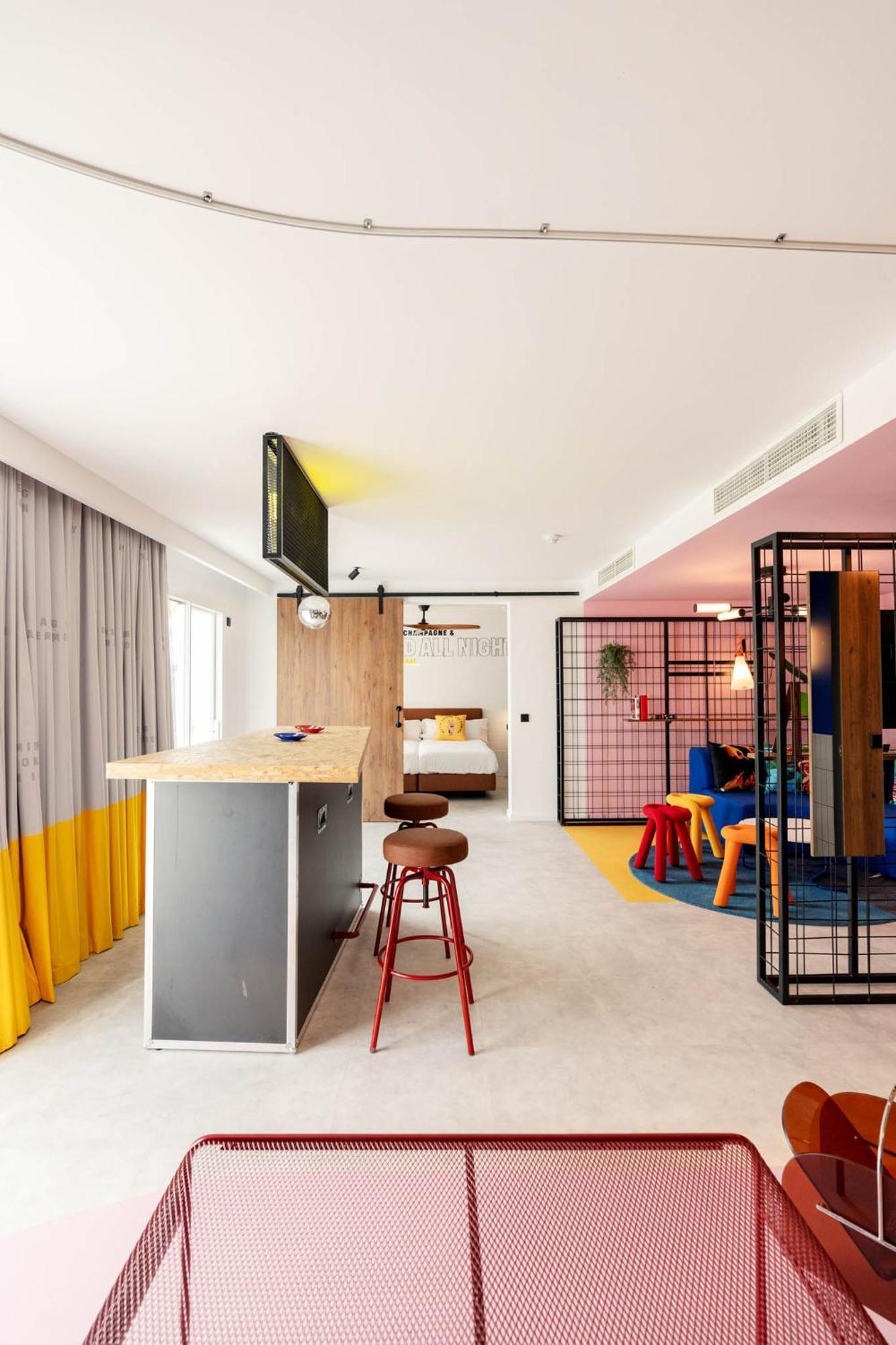 Ryans Lolas Sant Antoni de Portmany Extérieur photo